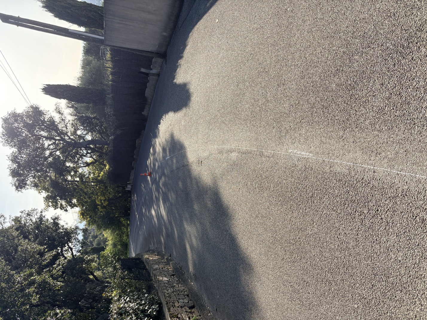 Enrobé de résidence avant marquage au sol