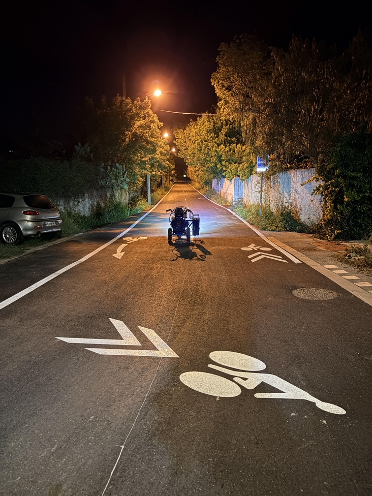 Marquage piste cyclable sur route en agglomération
