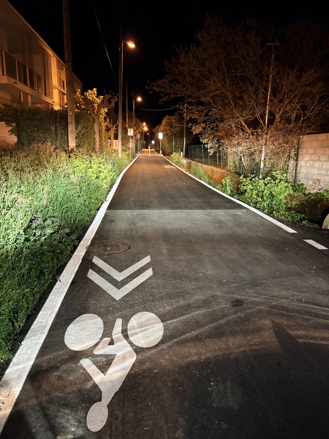 Marquage piste cyclable sur route en agglomération